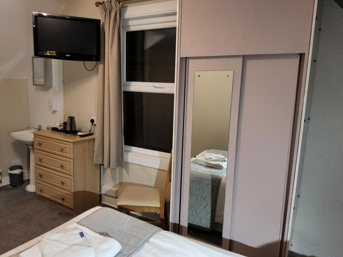 The Avenue Hotel แกรนแธม ภายนอก รูปภาพ